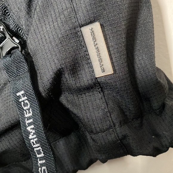 Black Stormtech Women's Vest - Picture 6 of 8